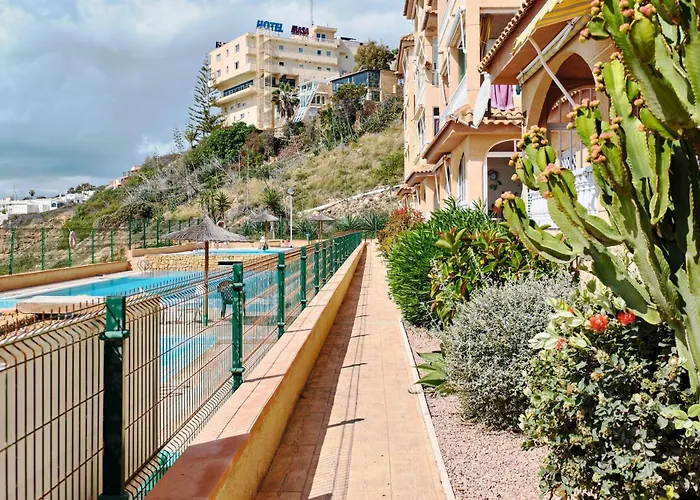 Espanhouse Martina First Line Sea View Apartment With Pool