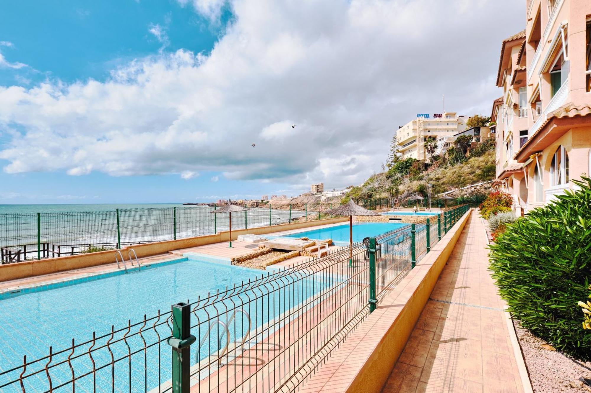 Apartment Espanhouse Martina First Line Sea View With Pool Torrevieja